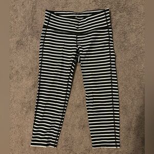 Athlete black and white striped leggings, size small